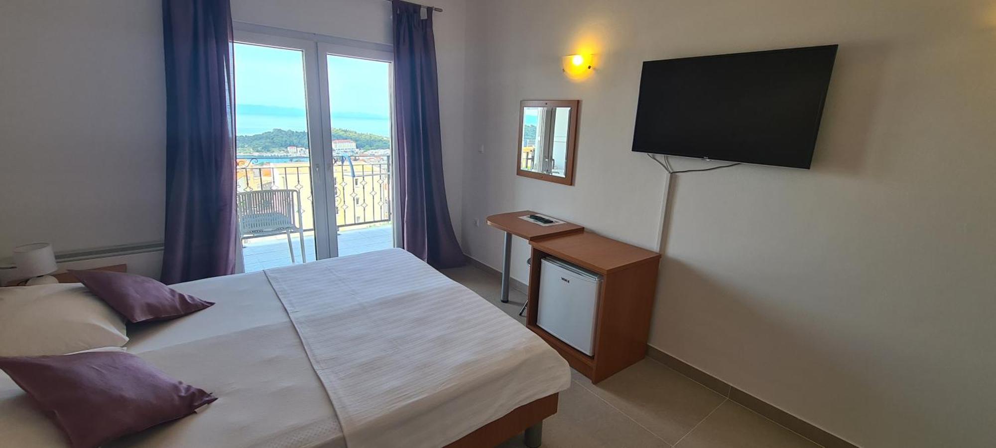 Pansion Komfor Moca Makarska Bagian luar foto