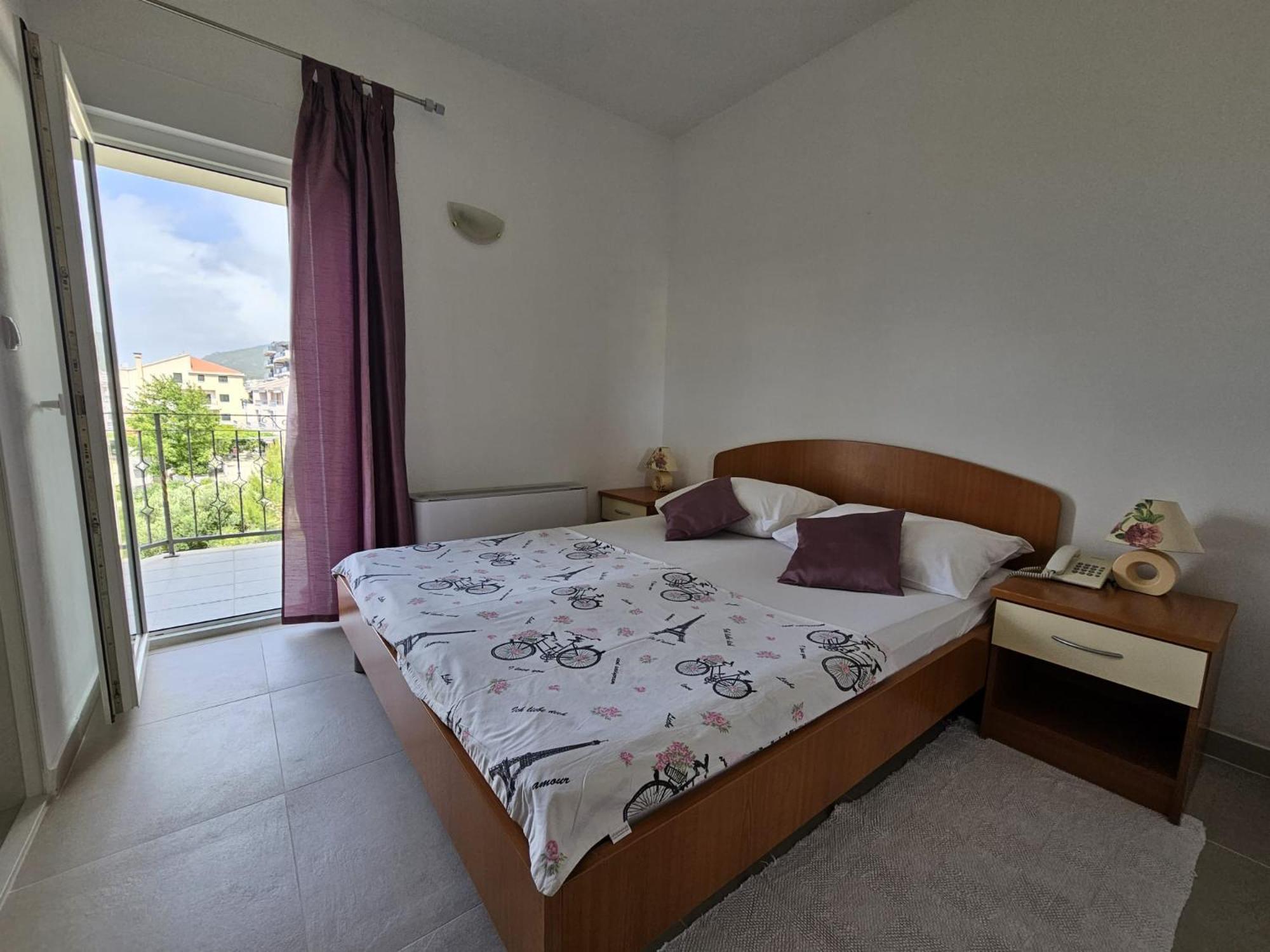 Pansion Komfor Moca Makarska Bagian luar foto