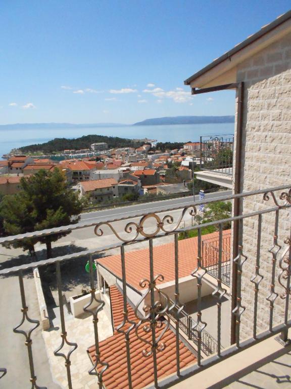 Pansion Komfor Moca Makarska Bagian luar foto